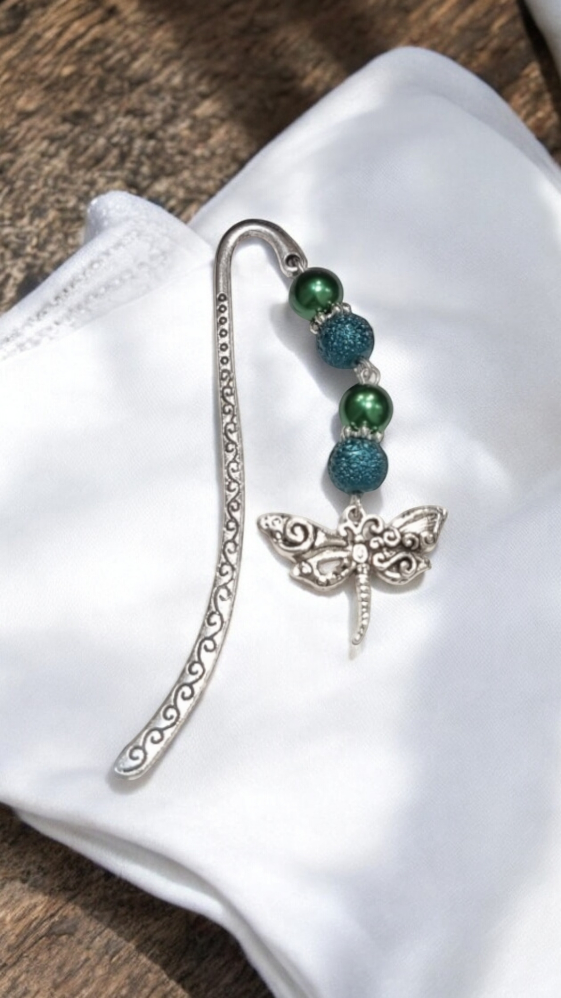 Dragonfly themed handmade beaded bookmark