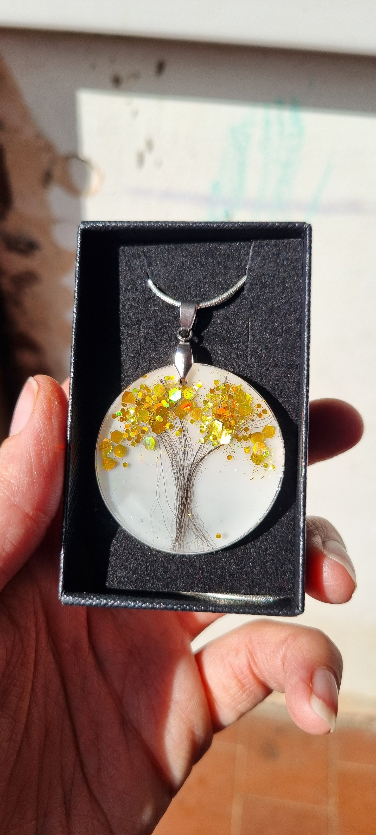 Keepsake pendant