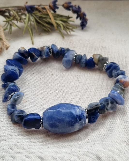 Beautiful blue Sodalite chip handmade bracelet